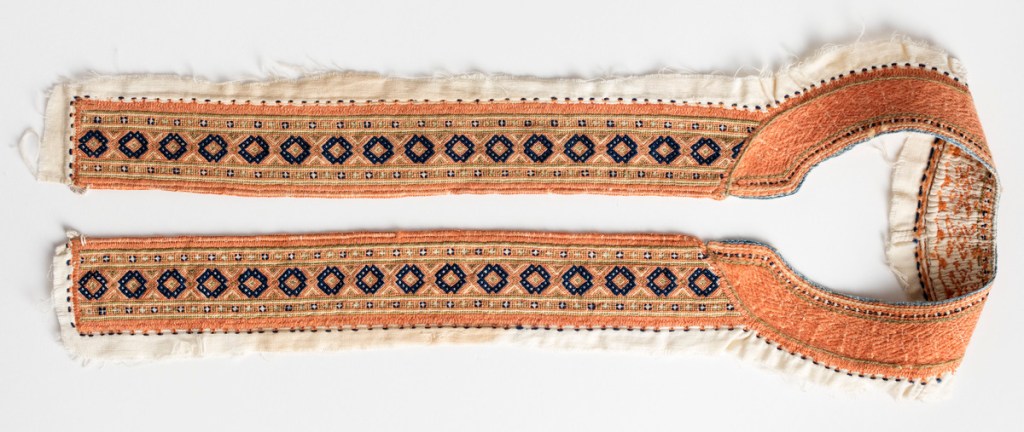 1800-luvun rekko, jossa murteikassilmiä