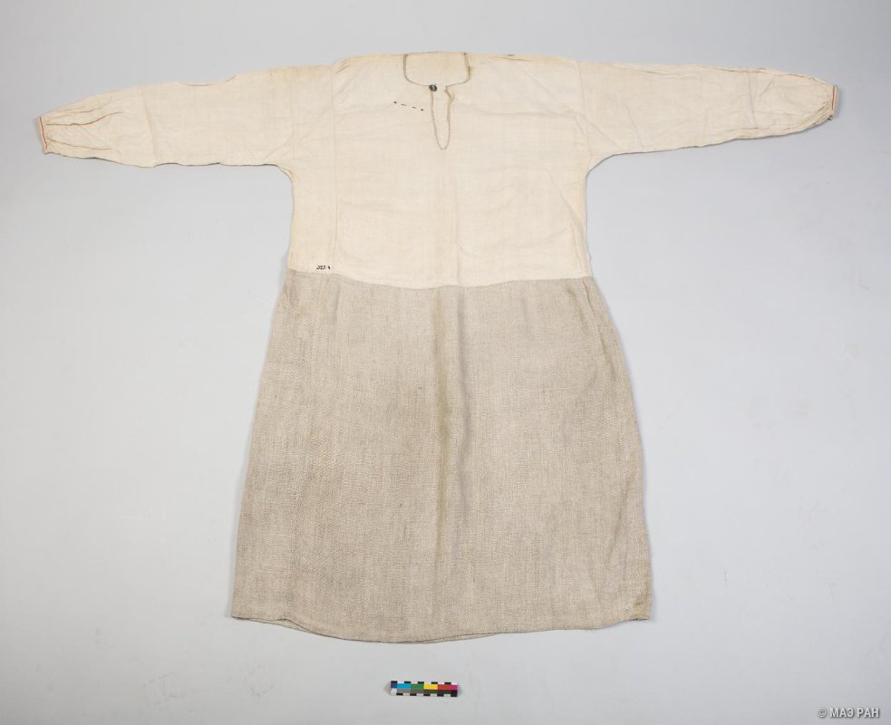 Räisälän paita alaset ja yliset.