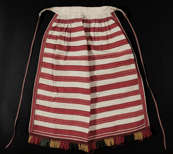 Antrealainen kudonnaisesiliina.