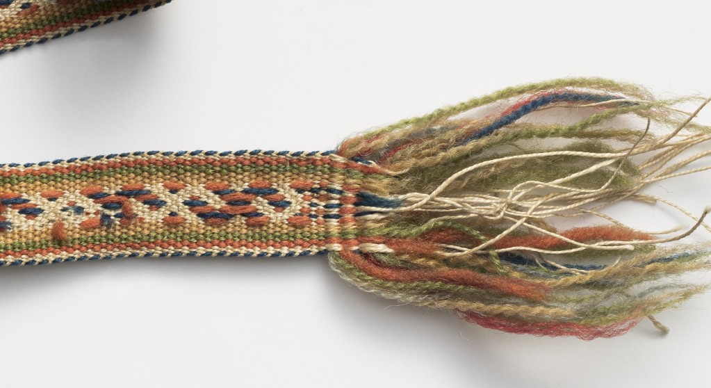 Sakkola-Rautu kokkaniekka vyö alkuperäinen pirtanauha.