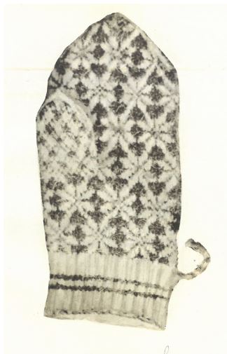 Kannuksenpyörät eli tähtikirjat kinnas.