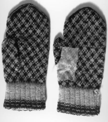 Pienet vironkirjat kintaat Suursaaresta.