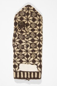 Virolainen kinnas, jossa samanlainen tähtikuvio.