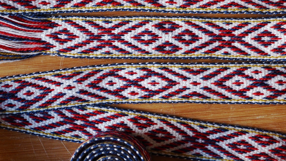 Mallinauha räisäläinen leveä vironvyö.