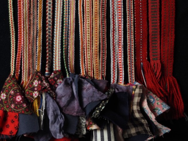 Lataa ohjevihko: Helpot pirtanauhavyöt