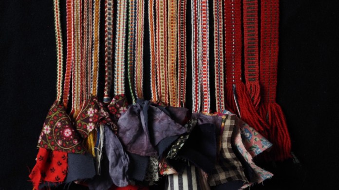 Lataa ohjevihko: Helpot pirtanauhavyöt