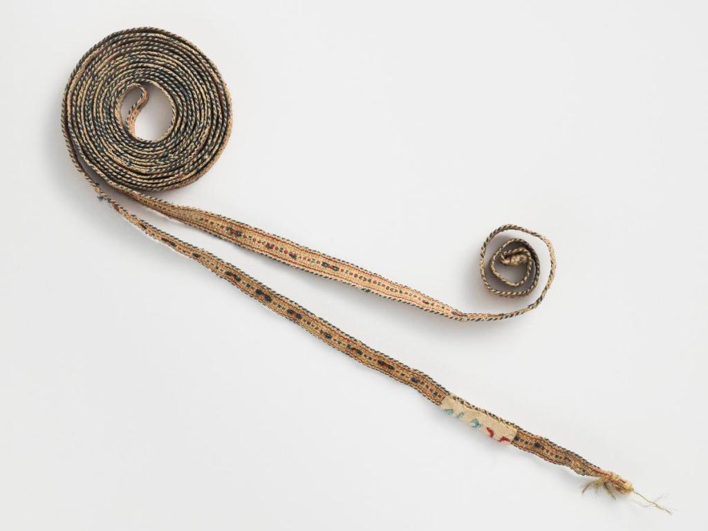 Alkuperäinen säärsie.