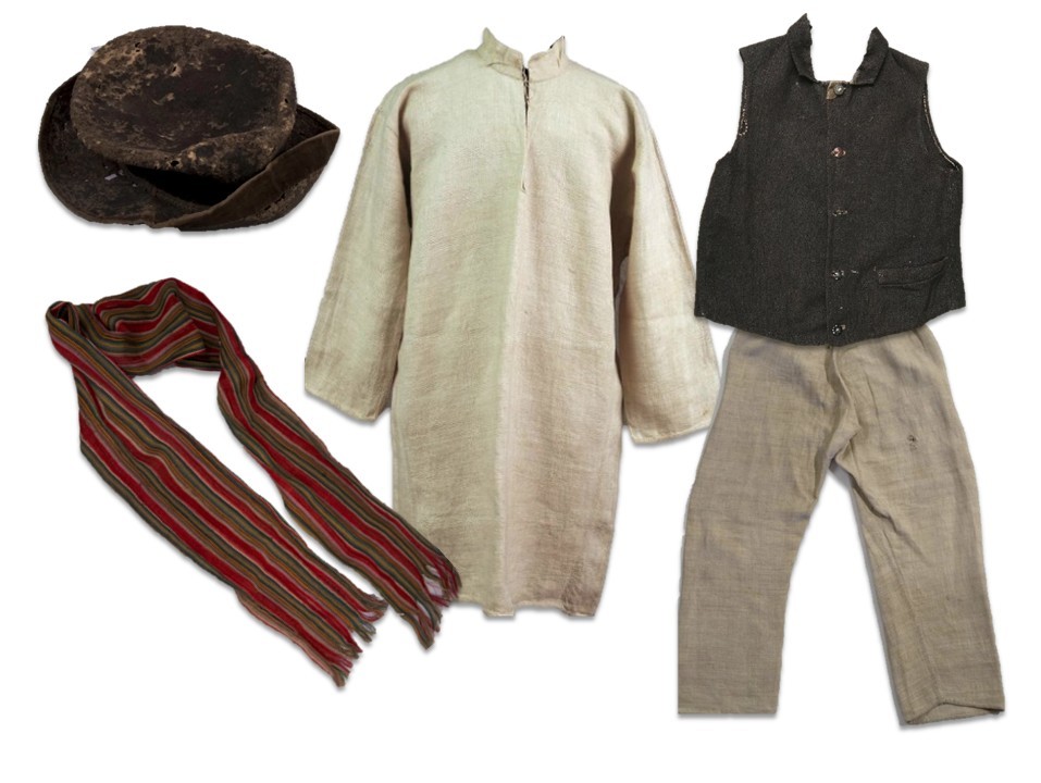 Räisäläinen miehen kansanpuku.